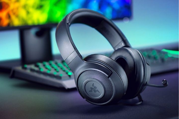 Headphones To Play With Integrated Microphone For Less Than €30￼